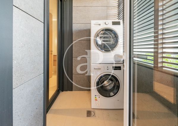 Triplex penthouse for rent in La Finca