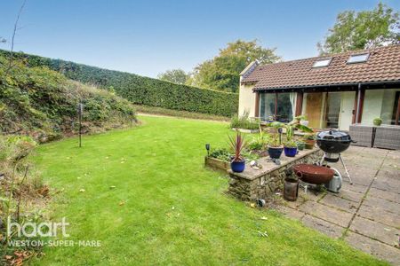 4 bedroom detached house to rent - Photo 5