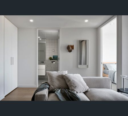 807/7 Siddeley Street, Docklands, Vic 3008 - Photo 2
