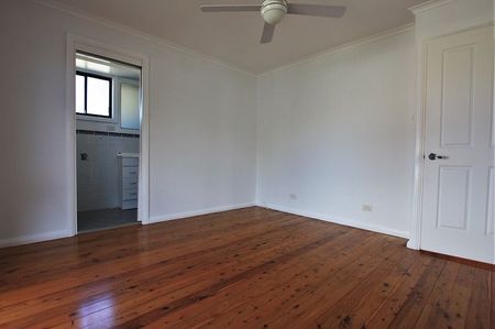 Bright, Spacious & Family-Ready | 3 Bedroom Home with Great Yard - Photo 4