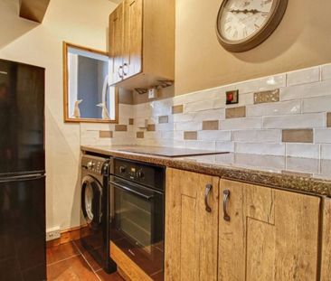 2 bedroom House in Capel Street, Calverley - Photo 2