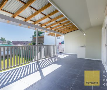 $760 per week / $3,040 Bond - Photo 5