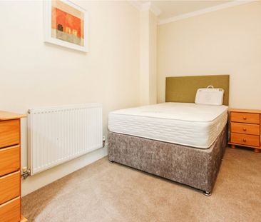 Jekyll Close, - Photo 4