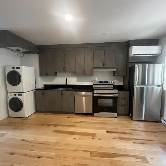 Vivez dans le cœur historique – 3 ½ Vieux-Québec - Photo 1