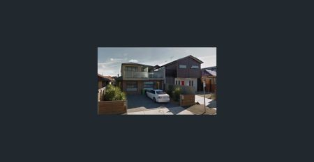 Close yet private to lifestyle facilities. - Photo 4