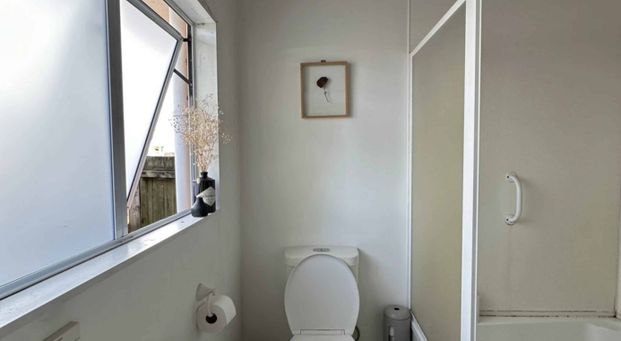 Private & Sunny - Photo 1