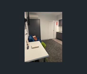 Modern and unique furnished studio apartment - Photo 5