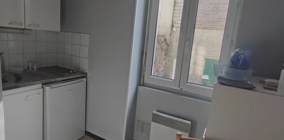 Location Appartement 1 pièce 22m² NANTES 44000 - Photo 2