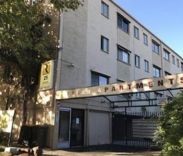 Studio Apartment in Sought-After St Kilda Pocket - Photo 5