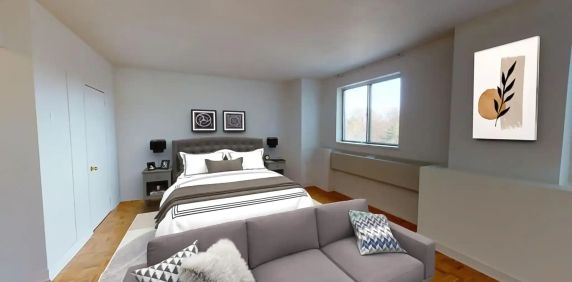 650 Parliament Street Residences — Bachelor - Photo 2