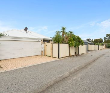 7 Homestead Drive, Clarkson WA 6030 - Photo 4