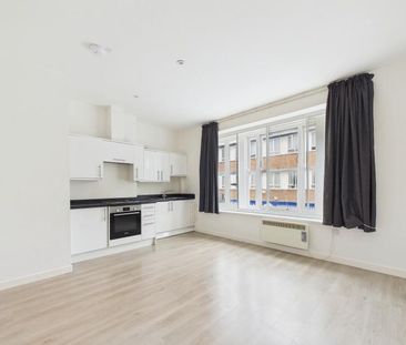 1 bedroom apartment to rent - Photo 4