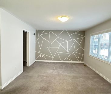 For Lease - 112 Ridge Road, Cambridge, Ontario - Photo 3