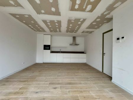 Appartement te huur - Foto 4