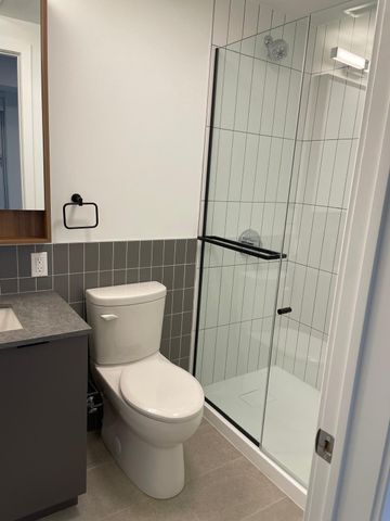 280 Montgomery - Photo 2