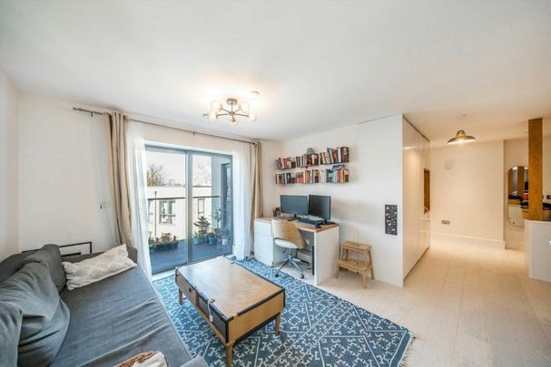 Archway Road, Highgate, N6 - Photo 1