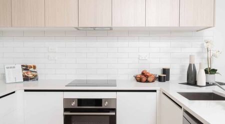 MANGERE BRIDGE, 3 BEDROOMS - Photo 4