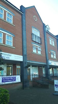 1 bed flat to rent in Albany Gardens, Colchester - Photo 1