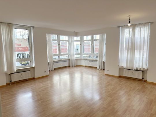 Düsseldorf-Carlstadt: Kunst und Kultur vor der Tür!! - Foto 1