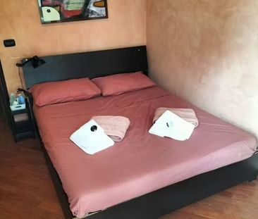 Via Giano Parrasio, Rome, Lazio 00152 - Photo 2