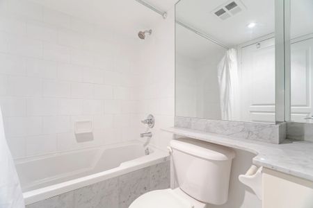 For Lease - 140 Simcoe Street Unit# 1012, Toronto, Ontario - Photo 3