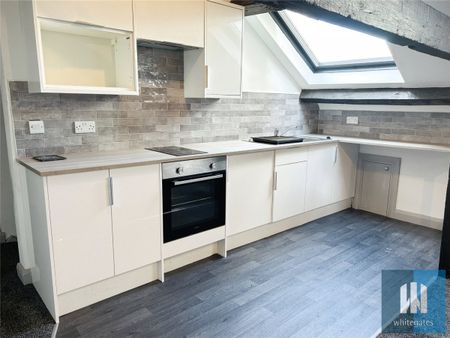 Florences Apartments, 6 Macaulay Street, Huddersfield, HD1 - Photo 5