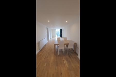 2 Bed Flat, Walworth Road, SE1 - Photo 5