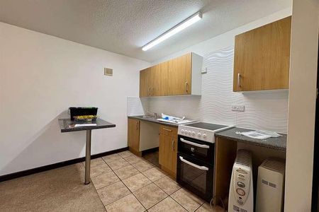 Frampton, DT2 - Photo 2