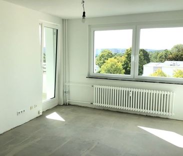 Umzug gefällig? 3-Zimmer-Wohnung mit Balkon - Photo 1