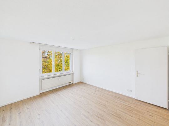 Helle 3.5-Zimmer-Wohnung mit Balkon in Arbon zu vermieten - Photo 1