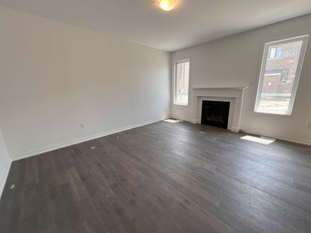 For Lease - 354 Madelaine Drive, Barrie, Ontario - Photo 4