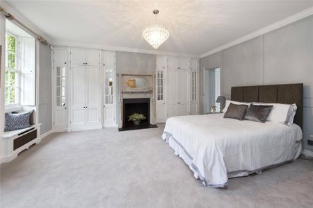 6 bedroom detached house to rent - Photo 4