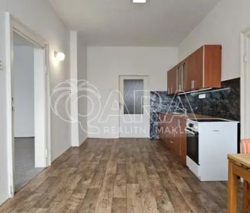 Pronájem bytu 2+1 72 m - Photo 4