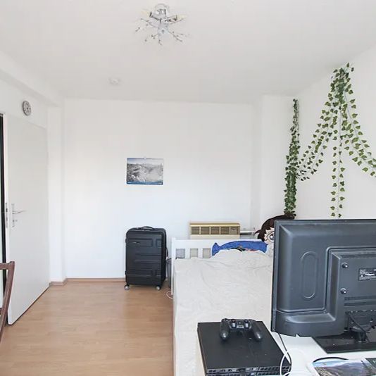 Nachmieterin gesucht! Charmantes 1-Zimmer-Appartement mit Balkon in zentraler Lage von Kassel - Photo 1