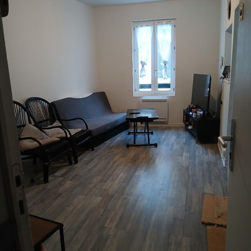 Location Appartement 3 pièces 44m² - Photo 1