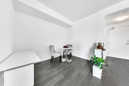 For Lease - 65 Oneida Crescent Unit# 1807, Richmond Hill, Ontario - Photo 5