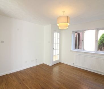 Greenlaw Crescent - Photo 2