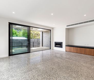 36A Venice St, Mornington VIC 3931 - House For Rent | Domain - Photo 1