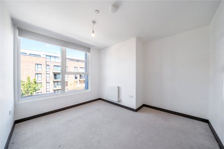 2 bedroom apartment to rent Merlin Drive, Fletton Quays, Peterborough, Cambridgeshire, PE2 - Photo 4