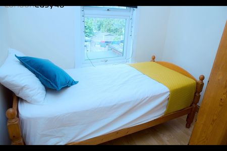 Room in a Shared House, St. Margarets Road, N17 - Photo 2