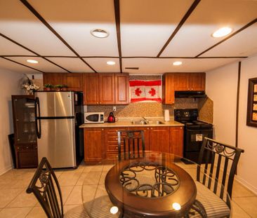 For Lease - 14 Plaisance Road, Richmond Hill, Ontario - Photo 5