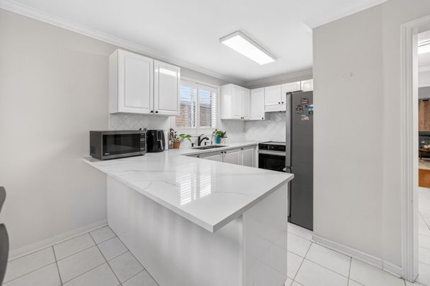For Lease - 1666 Allan Crescent, Milton, Ontario - Photo 1