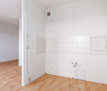 Altersgerecht mit Aufzug! *Bezugsfertig*2Raum Wohnung*Duschbad*Aufz... - Foto 4