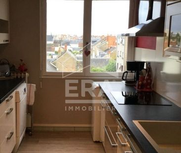 Location Appartement 3 pièces 73m² - Photo 3