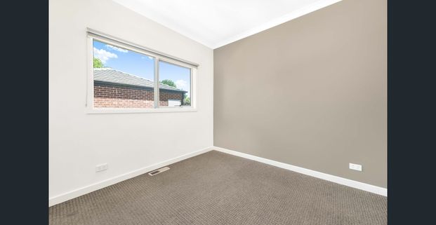 Character Two-Bedroom! - Photo 1