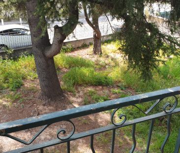 APPARTEMENT T4 AU 1ER ETAGE D'UNE VILLA AVEC JARDIN - Photo 2