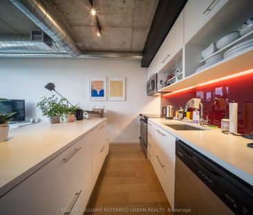 River City I Lofts 51 , #913 - Photo 1