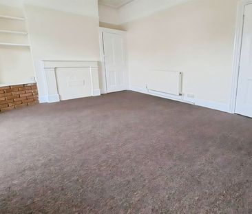 St. James Close, SO15 - Photo 3