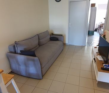 Location Appartement 4 pièces 55m² ST OMER 62500 - Photo 2