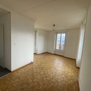 Studio on the 4th floor ideally located - Photo 2